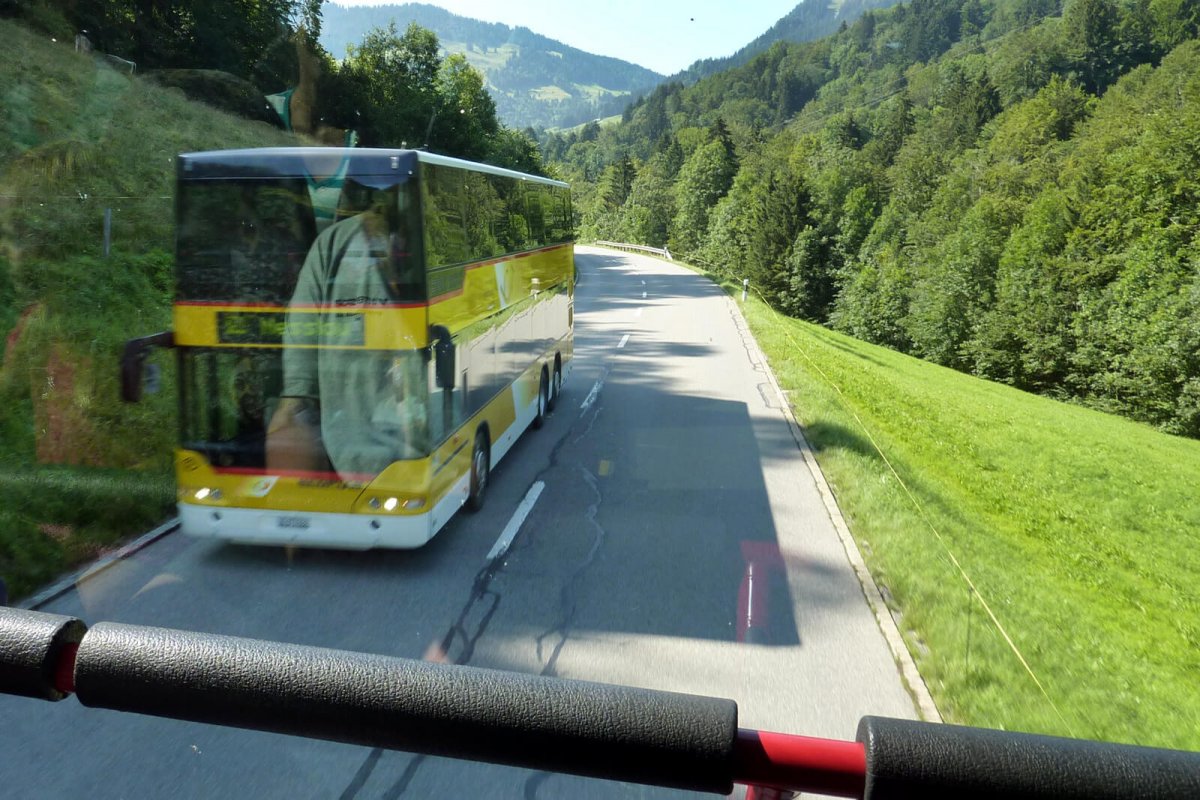 bus tours switzerland