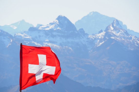 17 interesting facts about the Swiss flag - Newly Swissed Online Magazine