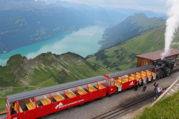 10 Swiss mountain railway lines for your bucket list