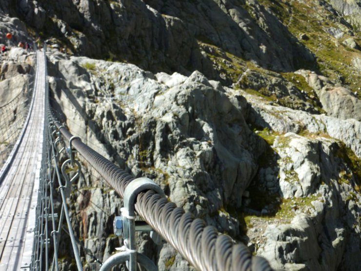 How to Hike to the Trift Suspension Bridge - Newly Swissed Online Magazine